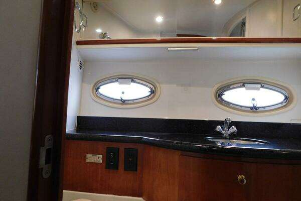 Carver 44 CPMY Yacht For Sale