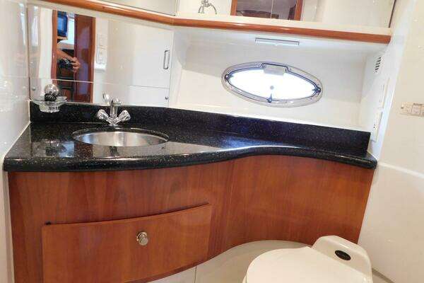 Carver 44 CPMY Yacht For Sale