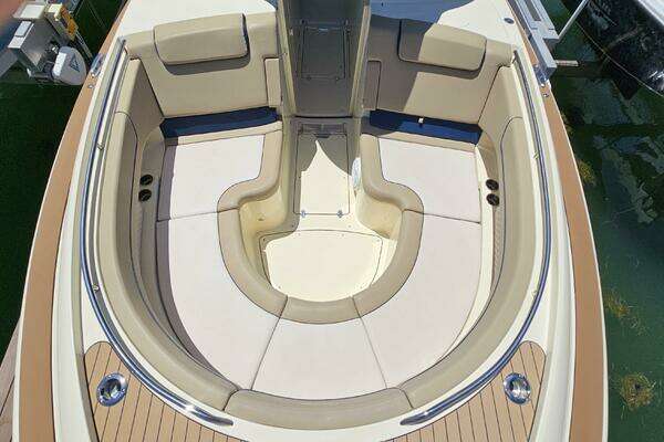 2022 Chris-Craft 35