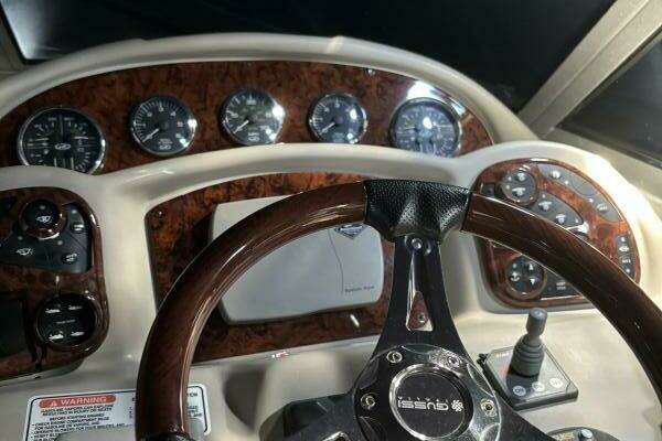 Photo of the 2007 Sea Ray 340 "SLAINTE"