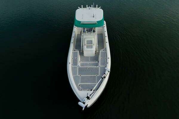 Photo of the 2009 ShearWater 