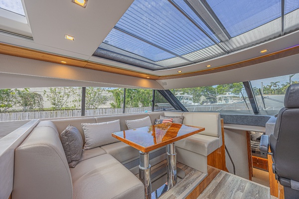60ft Riviera Yacht For Sale