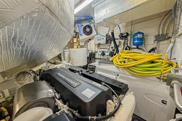 60ft Riviera Yacht For Sale