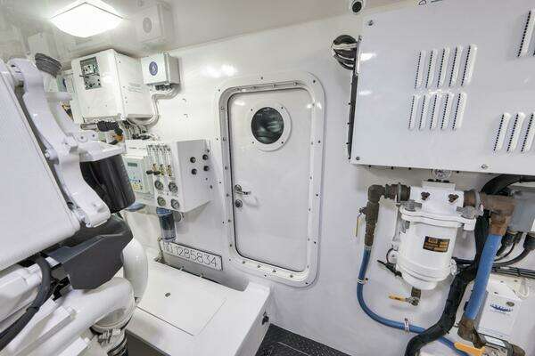 Viking Sky Bridge Yacht For Sale