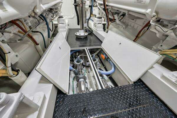 Viking Sky Bridge Yacht For Sale