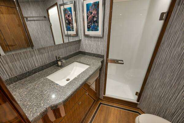 Viking Sky Bridge Yacht For Sale