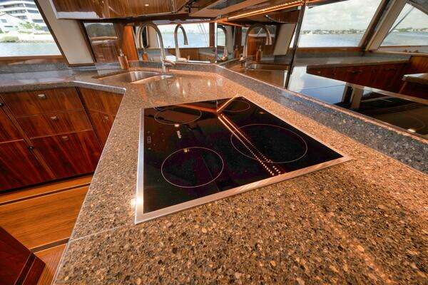 Viking Sky Bridge Yacht For Sale