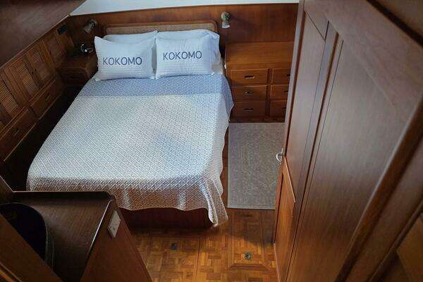 Grand Banks 42 Classic Yacht For Sale