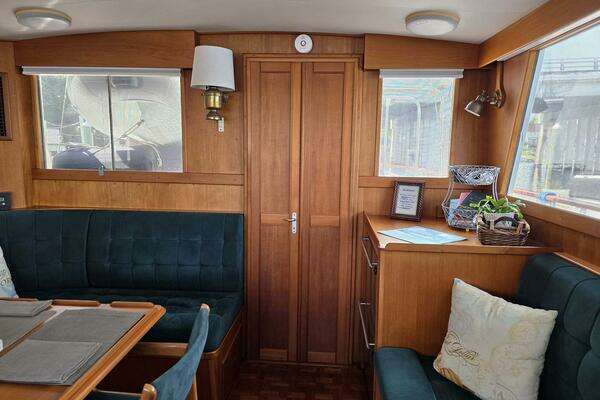 Grand Banks 42 Classic Yacht For Sale