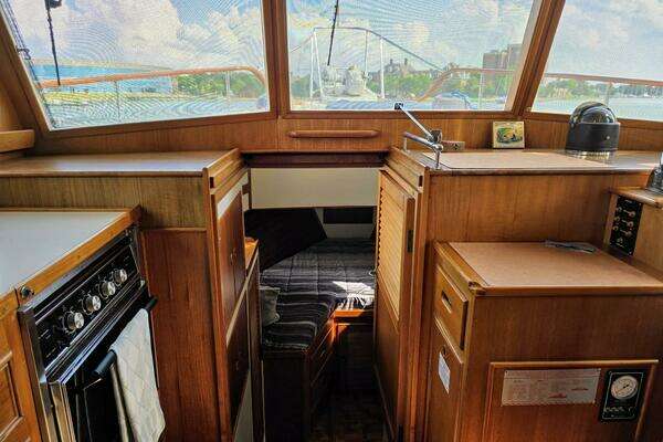 Grand Banks 42 Classic Yacht For Sale
