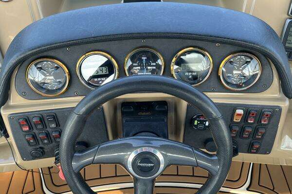 Carver 444 Cockpit Motor Yacht Yacht For Sale