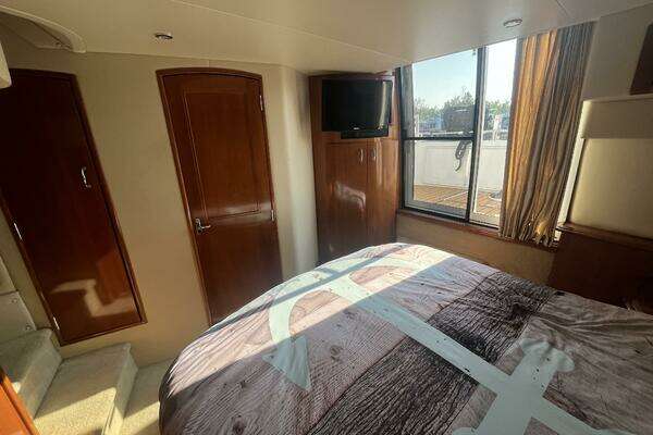Carver 444 Cockpit Motor Yacht Yacht For Sale