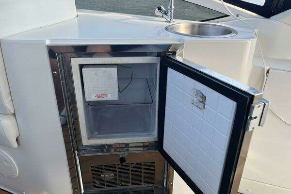 Carver 444 Cockpit Motor Yacht Yacht For Sale
