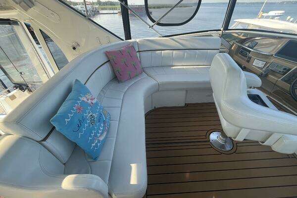 Carver 444 Cockpit Motor Yacht Yacht For Sale