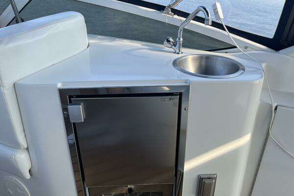 Carver 444 Cockpit Motor Yacht Yacht For Sale