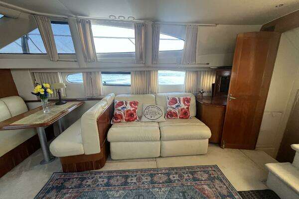 Carver 444 Cockpit Motor Yacht Yacht For Sale