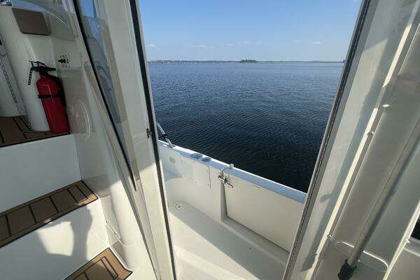 Carver 444 Cockpit Motor Yacht Yacht For Sale