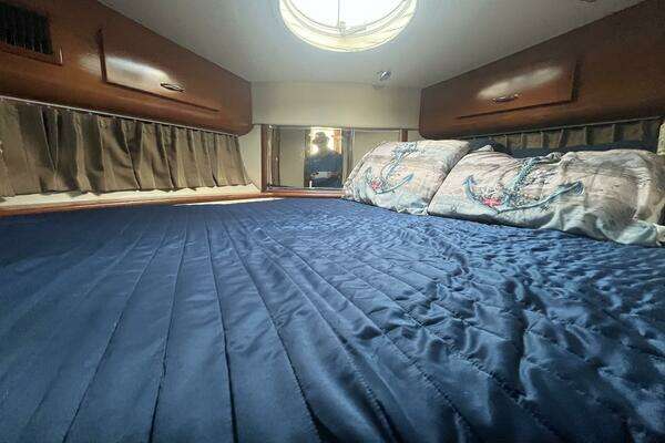 Carver 444 Cockpit Motor Yacht Yacht For Sale