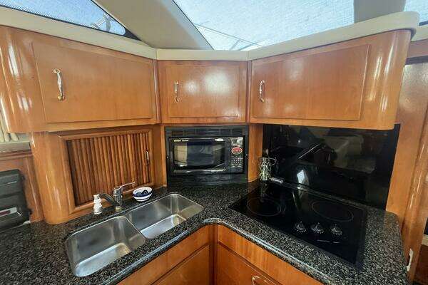 Carver 444 Cockpit Motor Yacht Yacht For Sale