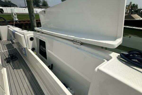 Robalo R360 Yacht For Sale