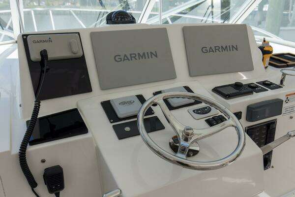 Albemarle 360 XF Yacht For Sale