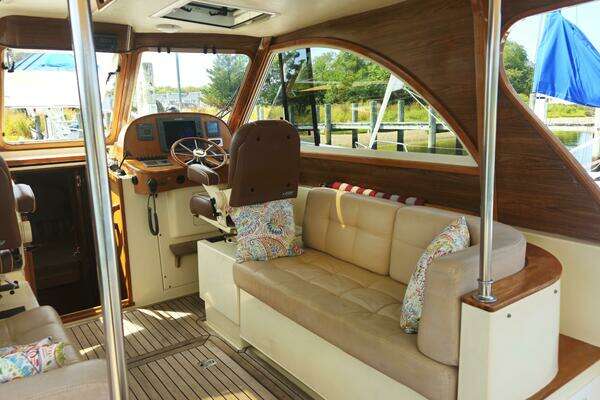 Legacy Yachts Legacy 32 Yacht For Sale