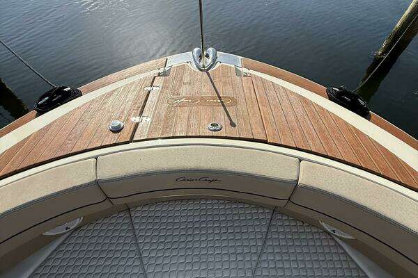 Chris-Craft  Yacht For Sale