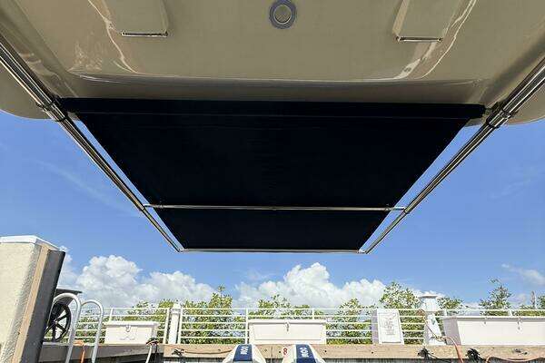 Chris-Craft  Yacht For Sale