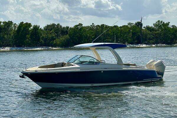 Chris-Craft  Yacht For Sale