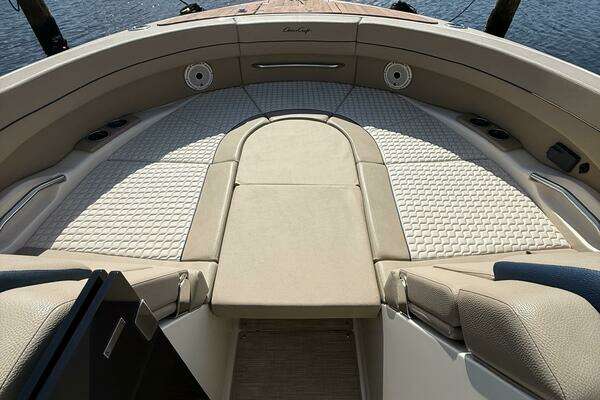 Chris-Craft  Yacht For Sale