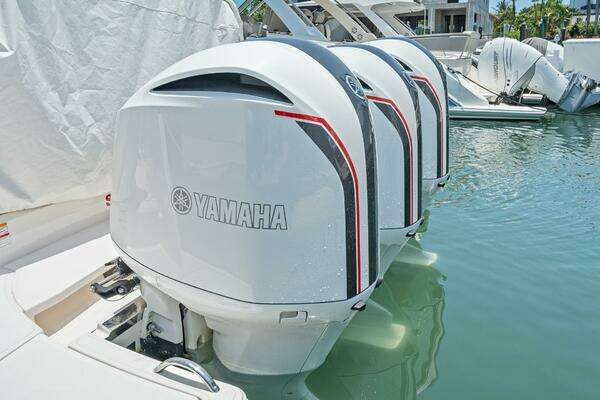 Tiara Yachts 38 LS Yacht For Sale