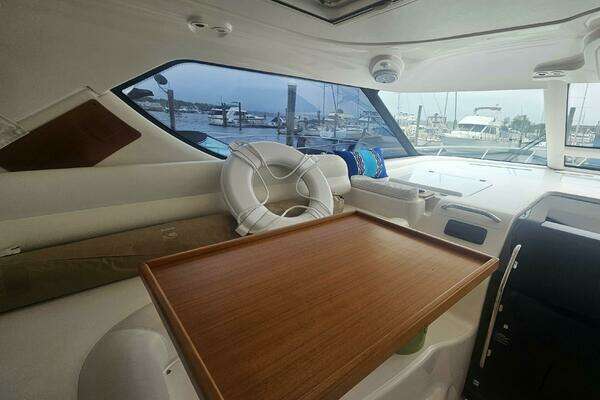 Tiara Yachts 4300 Sovran Yacht For Sale