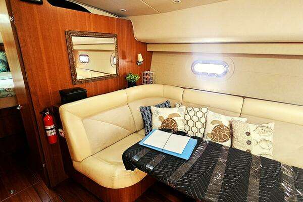 Tiara Yachts 4300 Sovran Yacht For Sale
