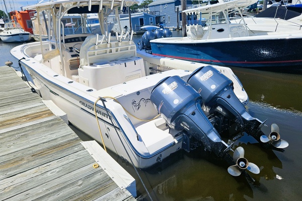 30ft Grady White Yacht For Sale