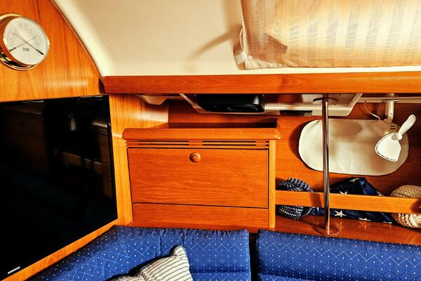 37ft Jeanneau Yacht For Sale 37ft Jeanneau Yacht For Sale