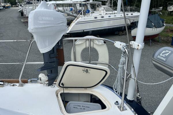 Elouise 54ft Hylas Yacht For Sale Elouise 54ft Hylas Yacht For Sale