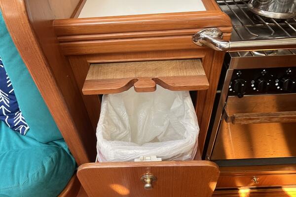 Elouise 54ft Hylas Yacht For Sale Elouise 54ft Hylas Yacht For Sale