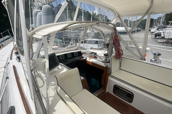 Elouise 54ft Hylas Yacht For Sale Elouise 54ft Hylas Yacht For Sale