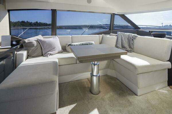 Prestige 460 Yacht For Sale