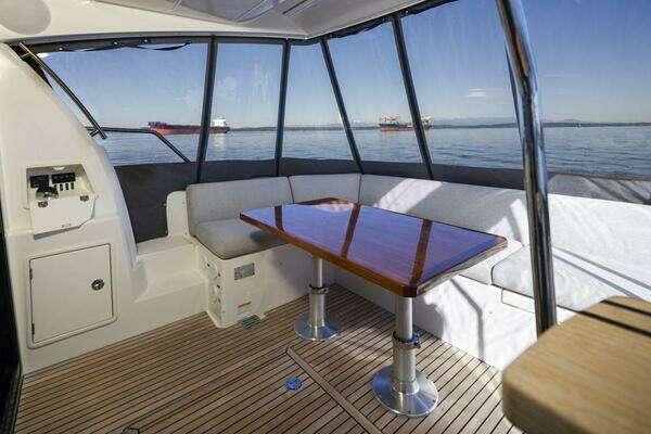 Prestige 460 Yacht For Sale