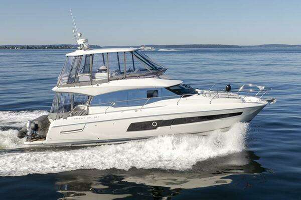 Prestige 460 Yacht For Sale