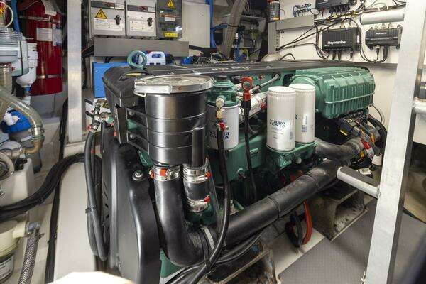 Prestige 460 Yacht For Sale
