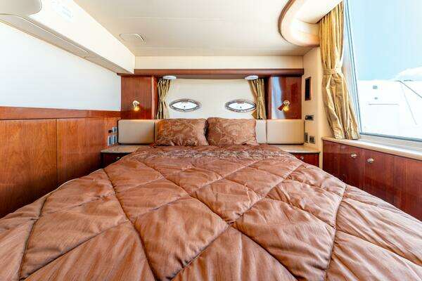 Meridian  Yacht For Sale