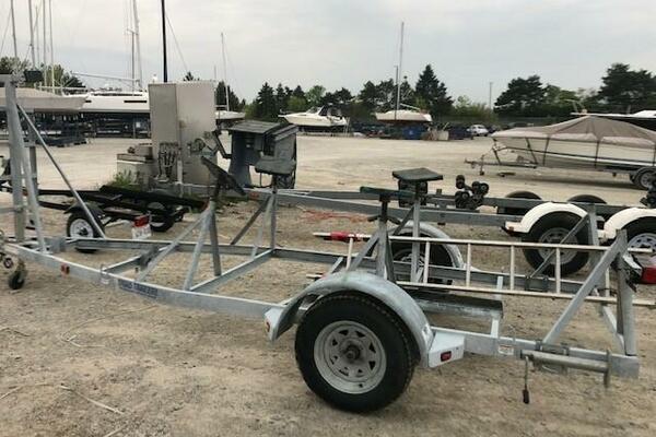 20ft Alerion Yacht For Sale