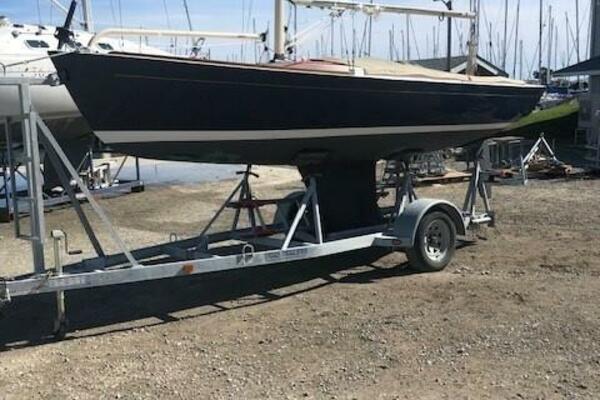 20ft Alerion Yacht For Sale