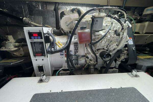 Sea Ray 630 Super Sun Sport Yacht For Sale