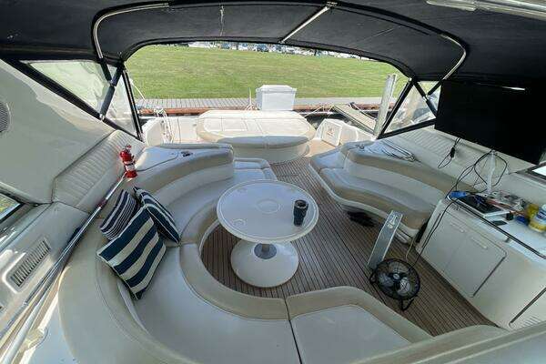 Sea Ray 630 Super Sun Sport Yacht For Sale