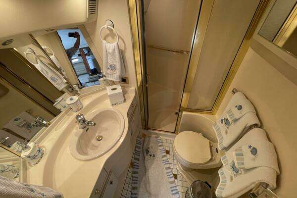 Sea Ray 630 Super Sun Sport Yacht For Sale
