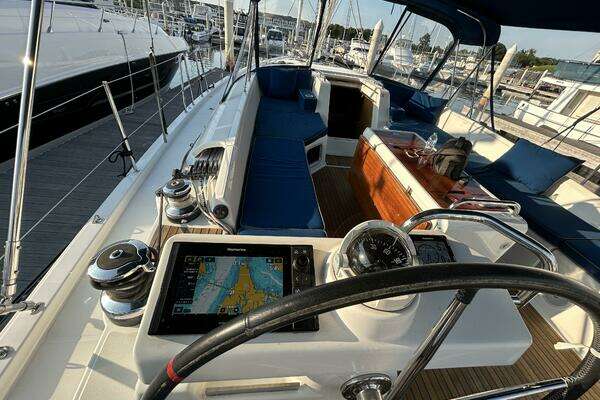 Jeanneau 54 Yacht For Sale