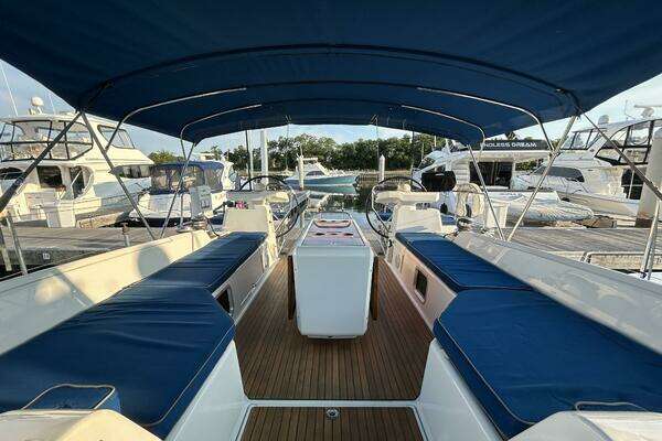 Jeanneau 54 Yacht For Sale